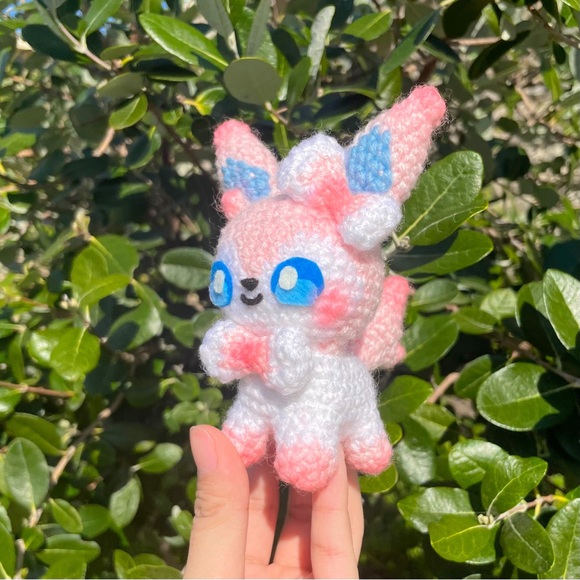 Crochet Pokemon Sylveon Handmade Craft Amigurumi Customade Cute Art Pet - Picture 7 of 10